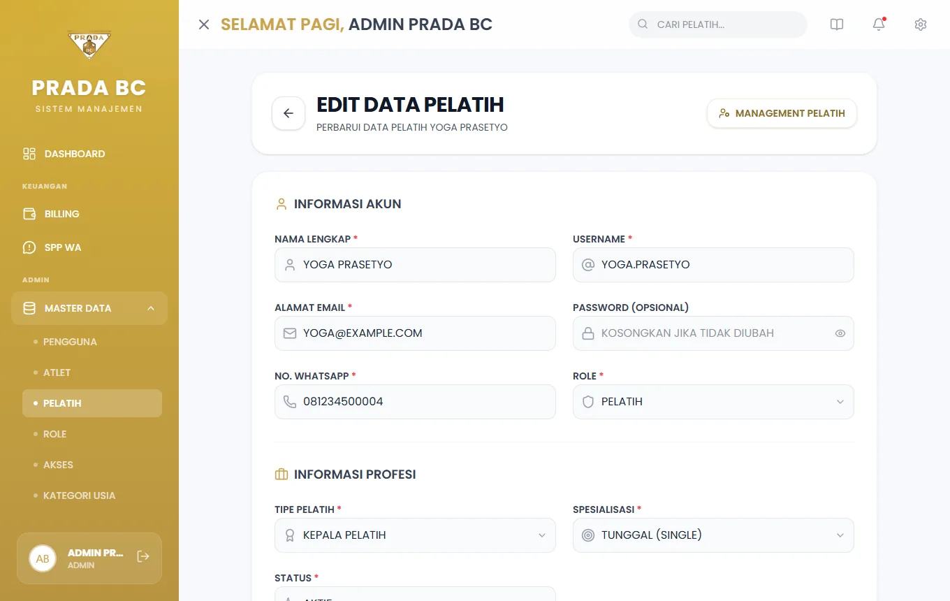 Formulir Edit Pelatih. Password opsional; tersedia tambahan **Status** (aktif / tidak aktif).