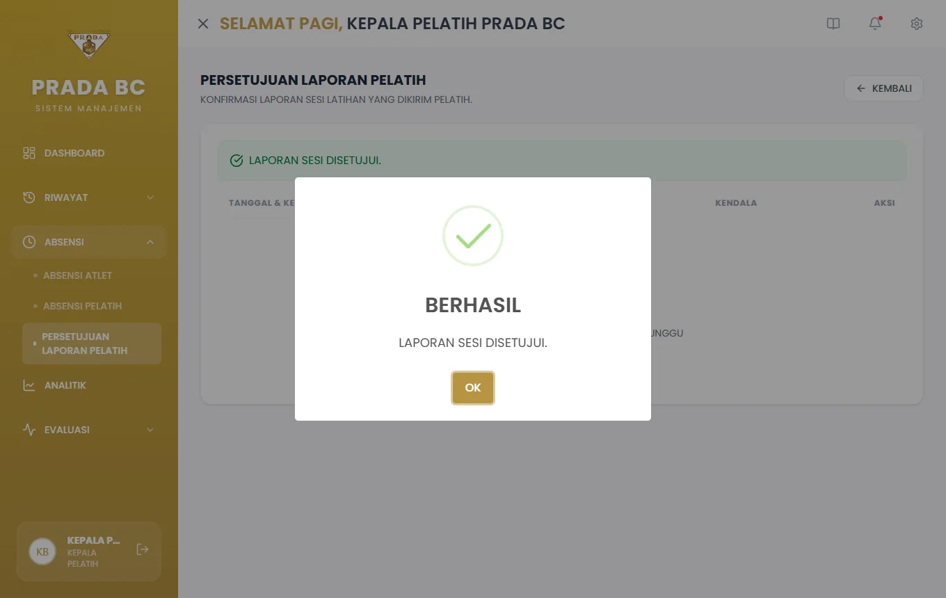 Pop-up setelah disetujui: absensi pelatih tercatat Hadir.